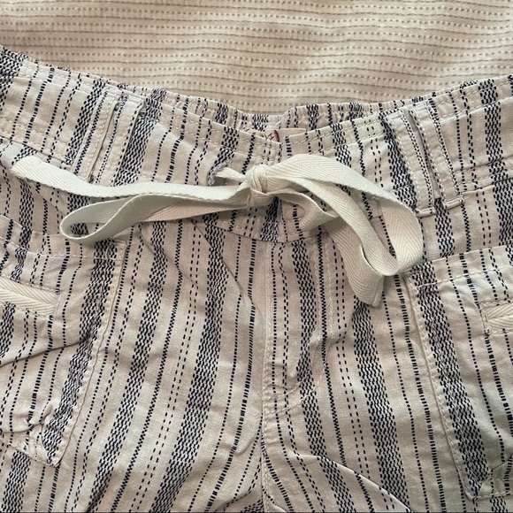 Blue/White Patterned Drawstring Shorts - Picture 2 of 5